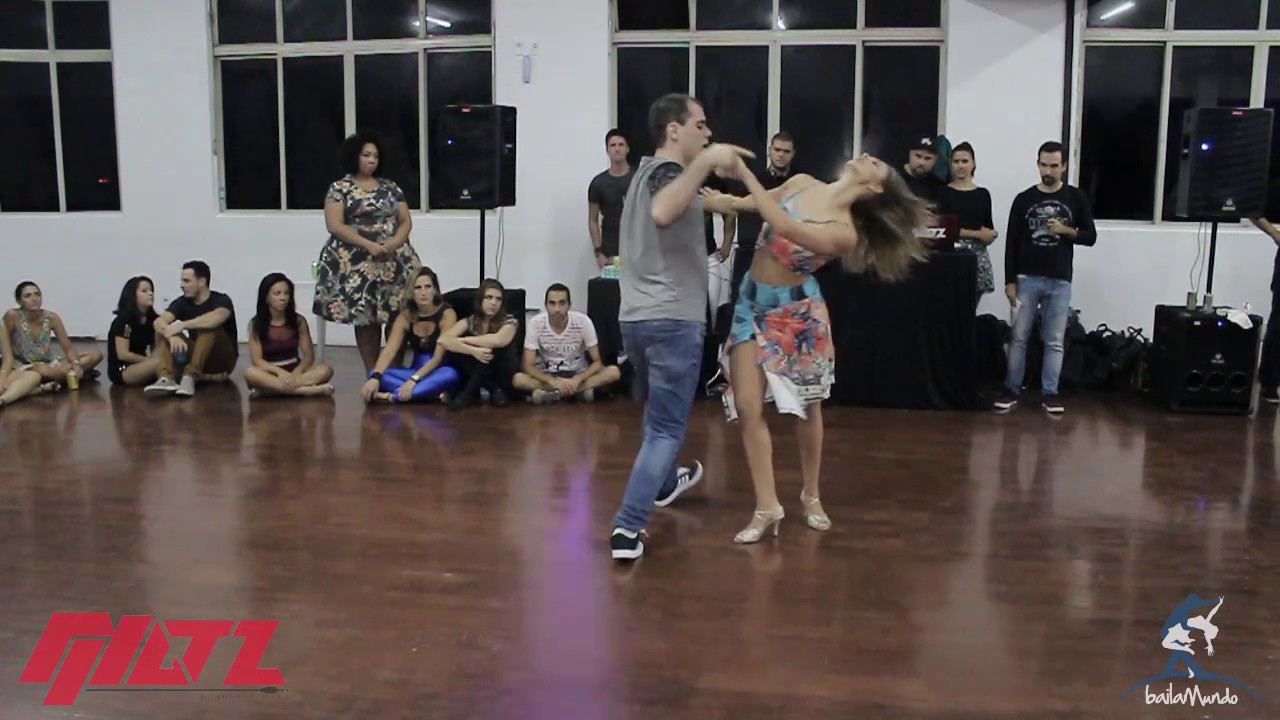 Baila Mundo​ - Vitor Trivilin e Carolina Parpinelli (Matz Party)