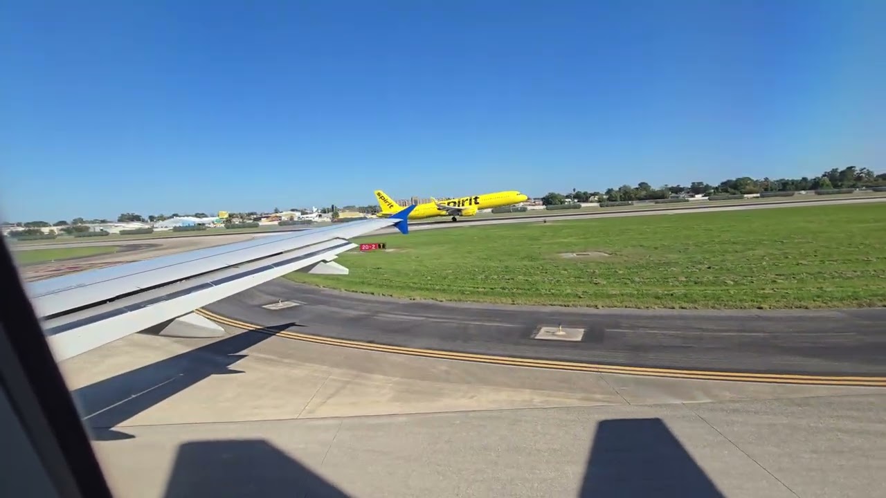 United Airlines Takeoff from Louis Armstrong Airport