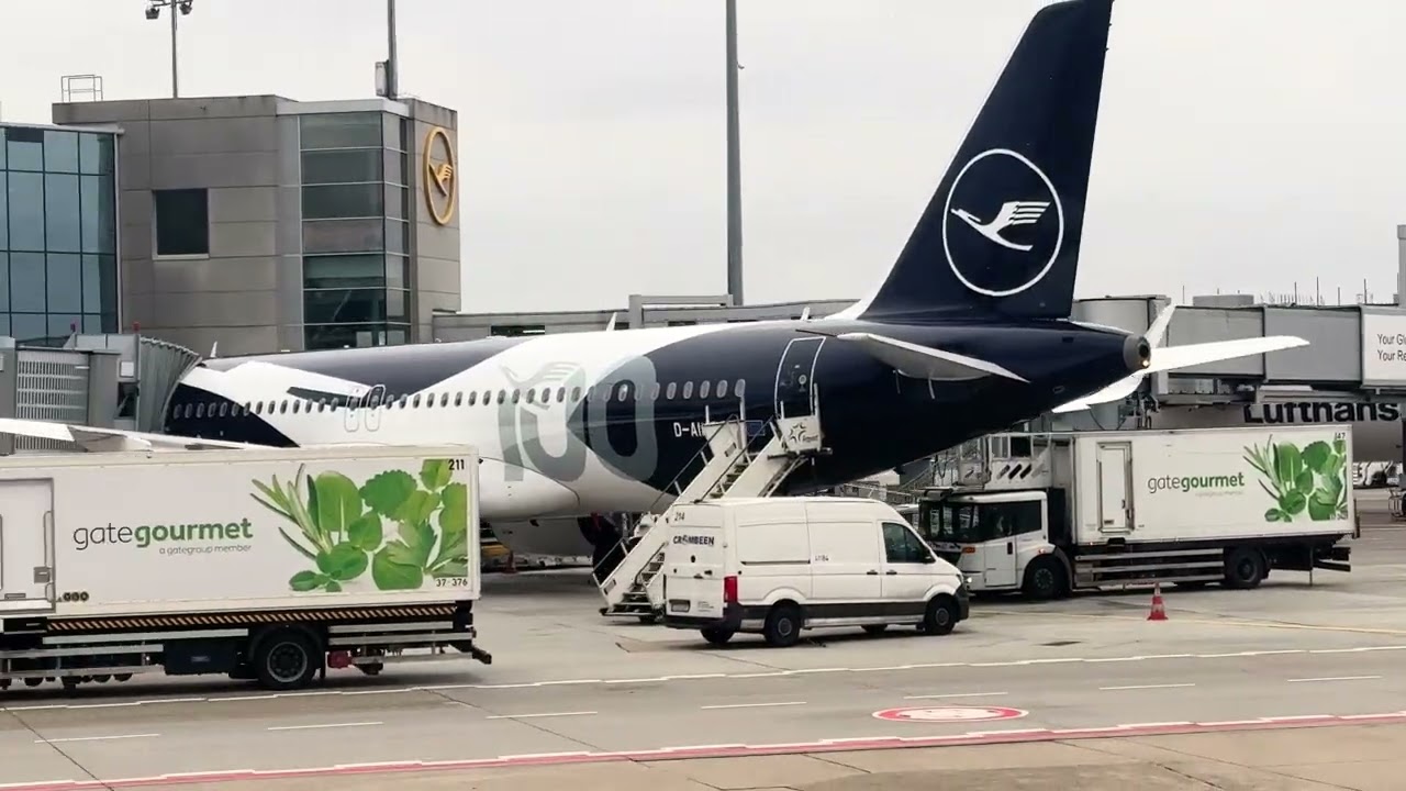Leaving Europe 🇦🇹 | Vienna to Airport | End of the Journey #viral #viralvideo #europe #lufthansa