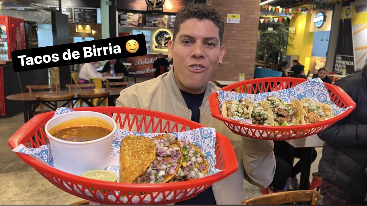 Los TACOS DE BIRRIA de la Sagrada Taqueria en Bogotá 🤤