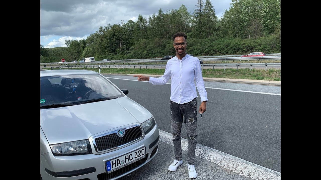 Shiine Culay oo lacagtii Youtube gaari ka iibsaday