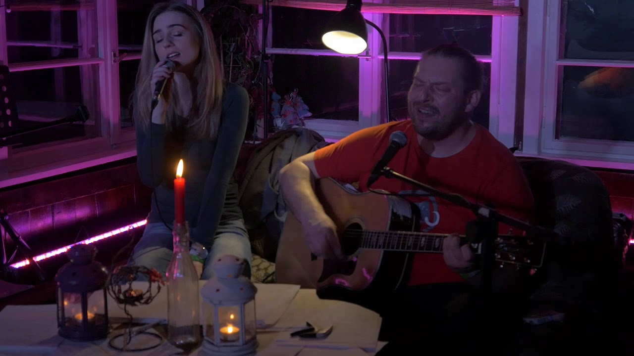Agata Świerczyńska & Wojciech Szymański - Noc w Bacówce