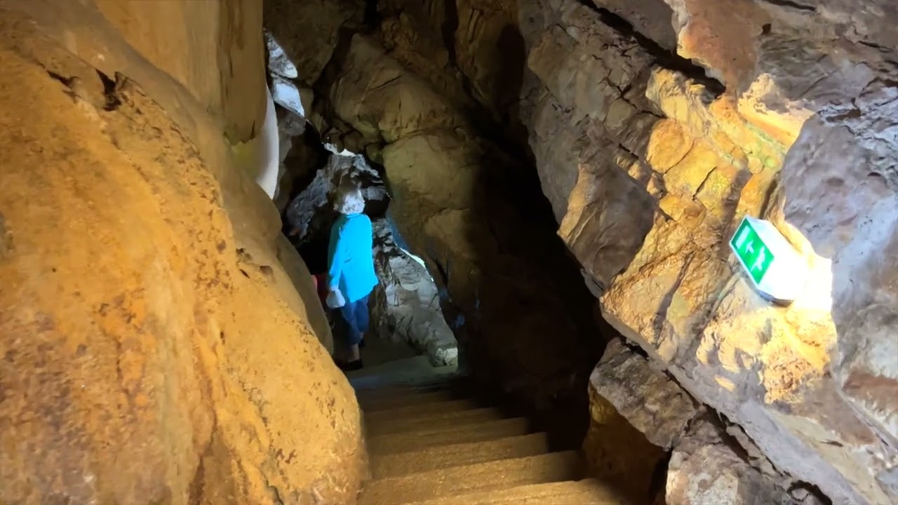 Les Grottes du Cerdon