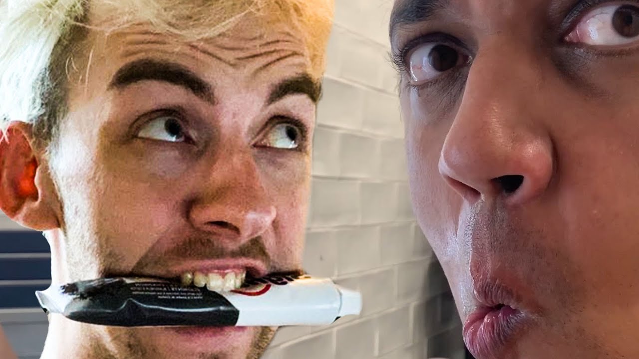 JE MET DU DENTIFRICE SOUS LE NEZ DE THEKAIRI78