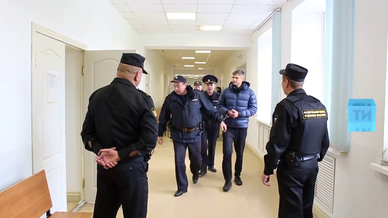 Зеленодольский суд отправил под домашний арест главу Департамента ЖКХ