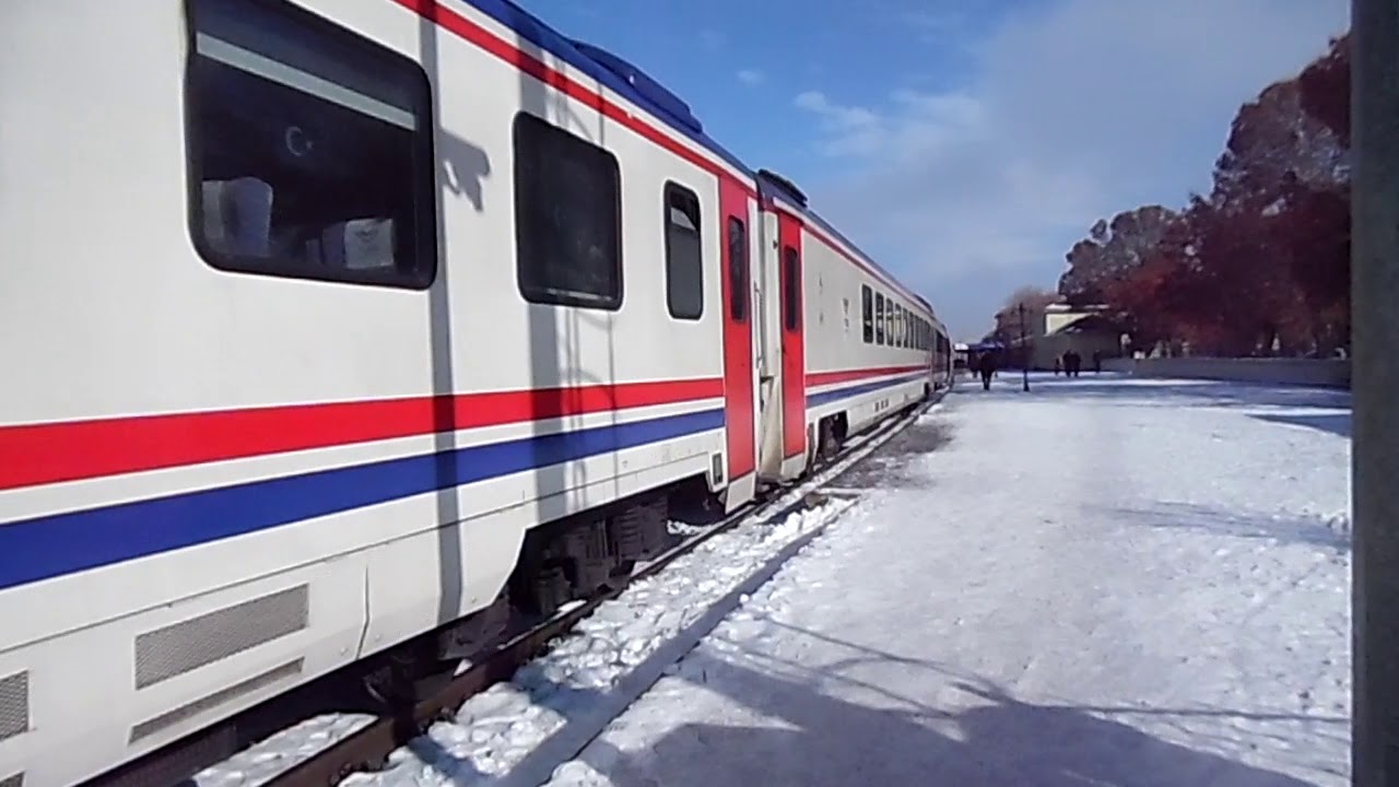 Erzurum Gar dan Doğu Ekspresi Ankara ya hareket ediyor