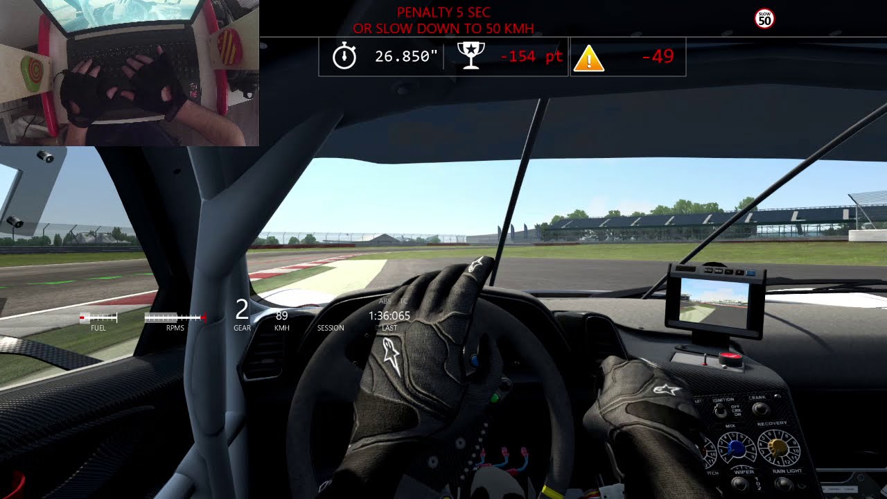 Ferrari 458 GT2 on Silverstone KeyboardMaster