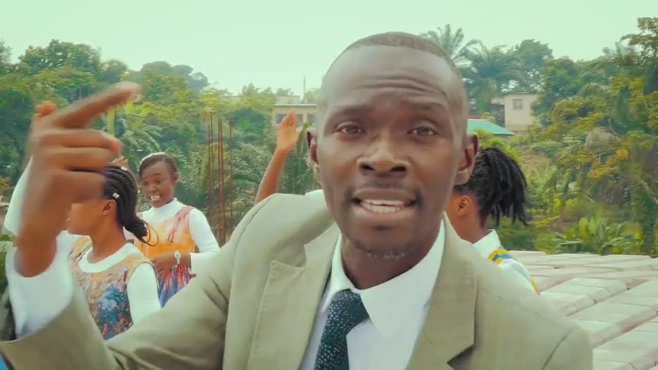 Il y a trois choses | Les Vainqueurs de Laodicée (Clip Officiel)