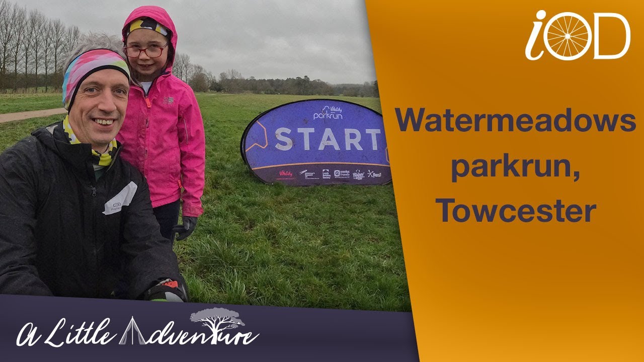 Watermeadows parkrun in Towcester - Iona & Ian on another little parkrun tourism adventure