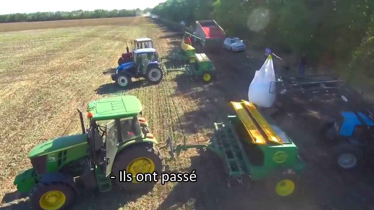 Trois semoirs Siva Nova 3,6m dans les fermes 