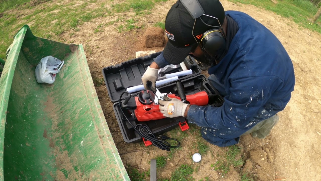 Extreme Power 2200W Demolition Hammer, Out The BOX, Straight To The Rock... Who Wins???