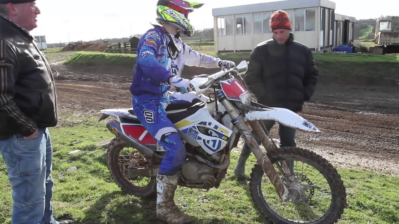 Entrainement hivernal des pilotes d'enduro français