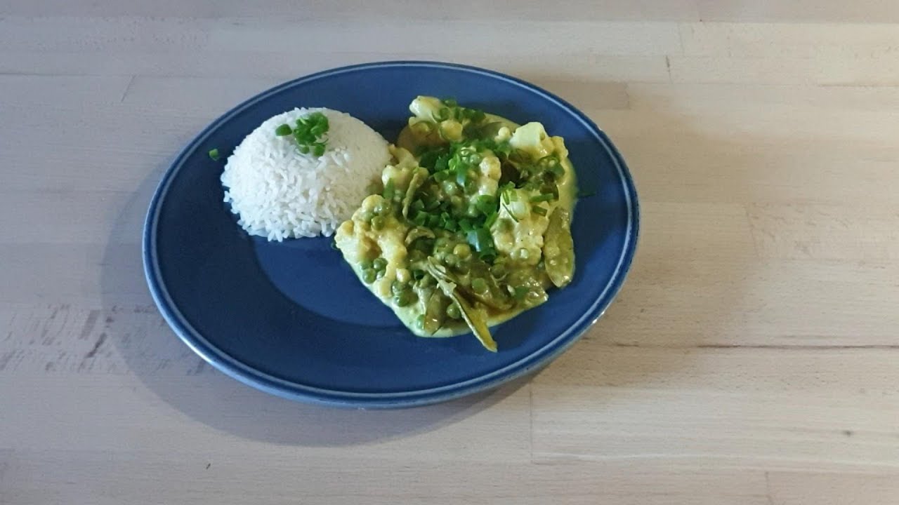 Curry de petits pois, pois mange tout et  chou fleur