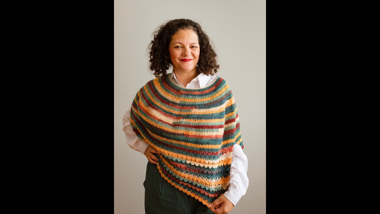 Poncho em croche fio Batik