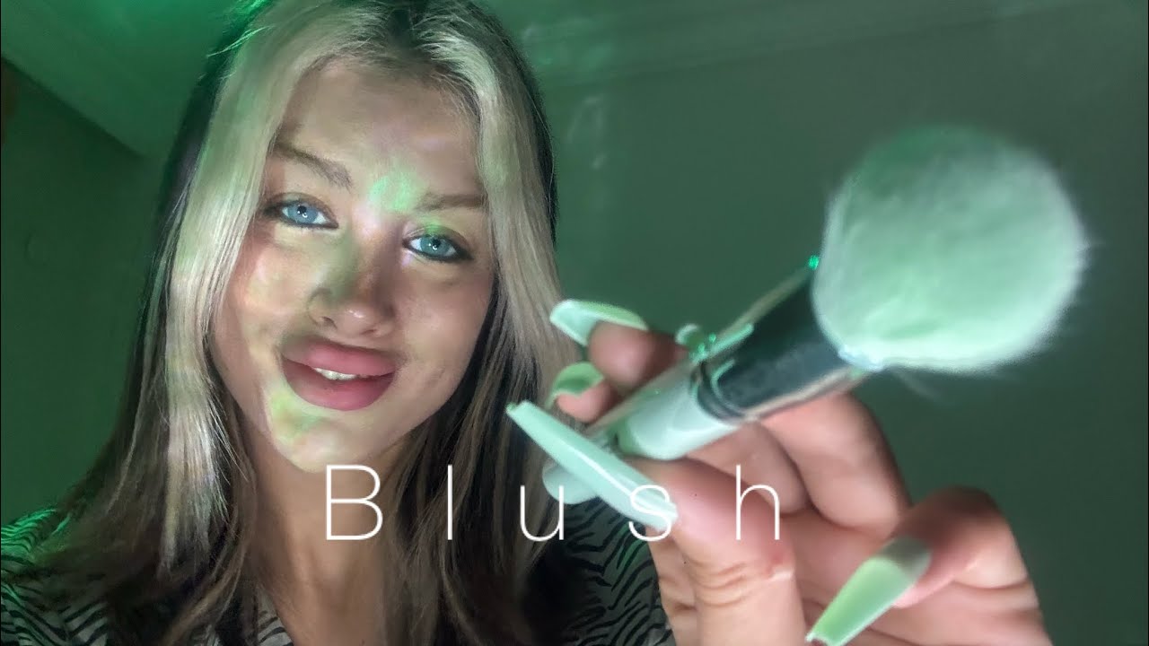 Yanaklarını bi getir … (Türkçe ASMR)