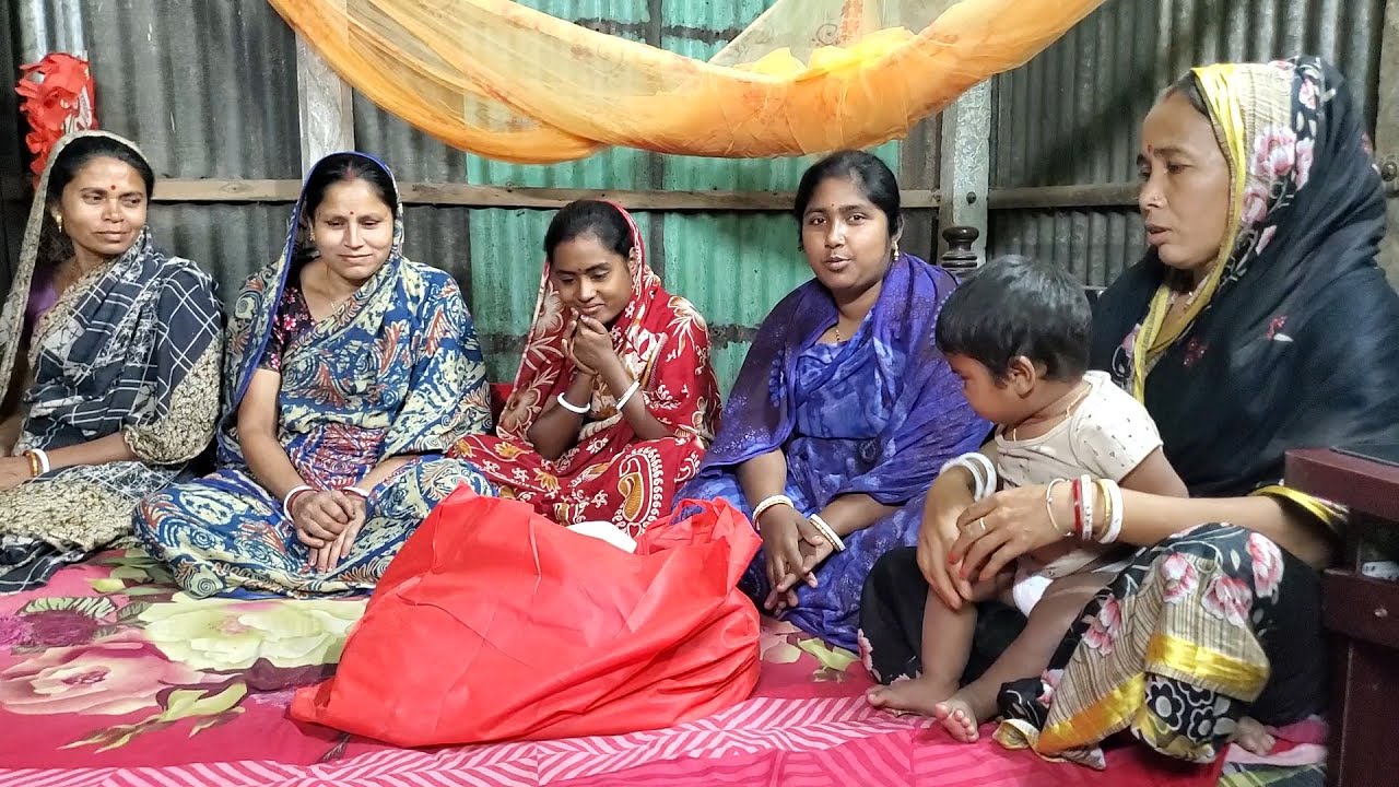 আজ ঢাকা থেকে বাড়ী চলে আসলাম আর দিদি সবার জন্য কি গিফ্ট পাঠালো \ Our village life