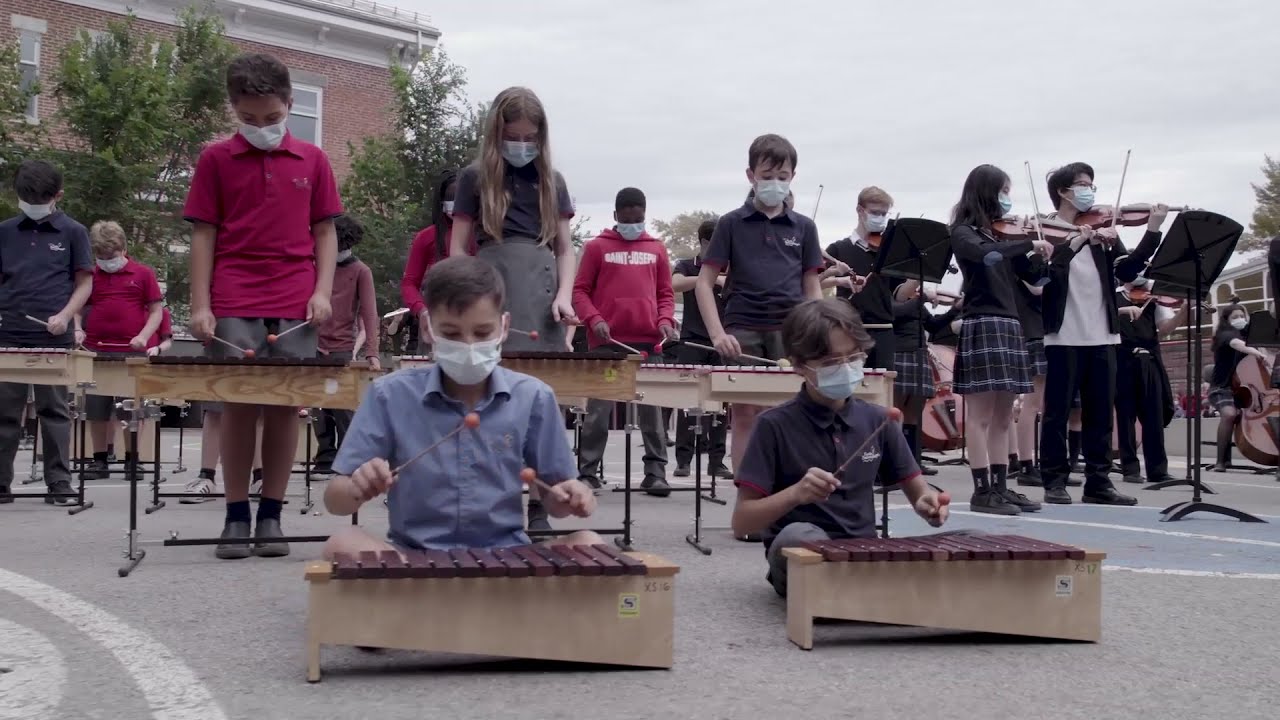Projet une chanson à l’école 2021 « Ensemble, sensibles »  (Version officielle)
