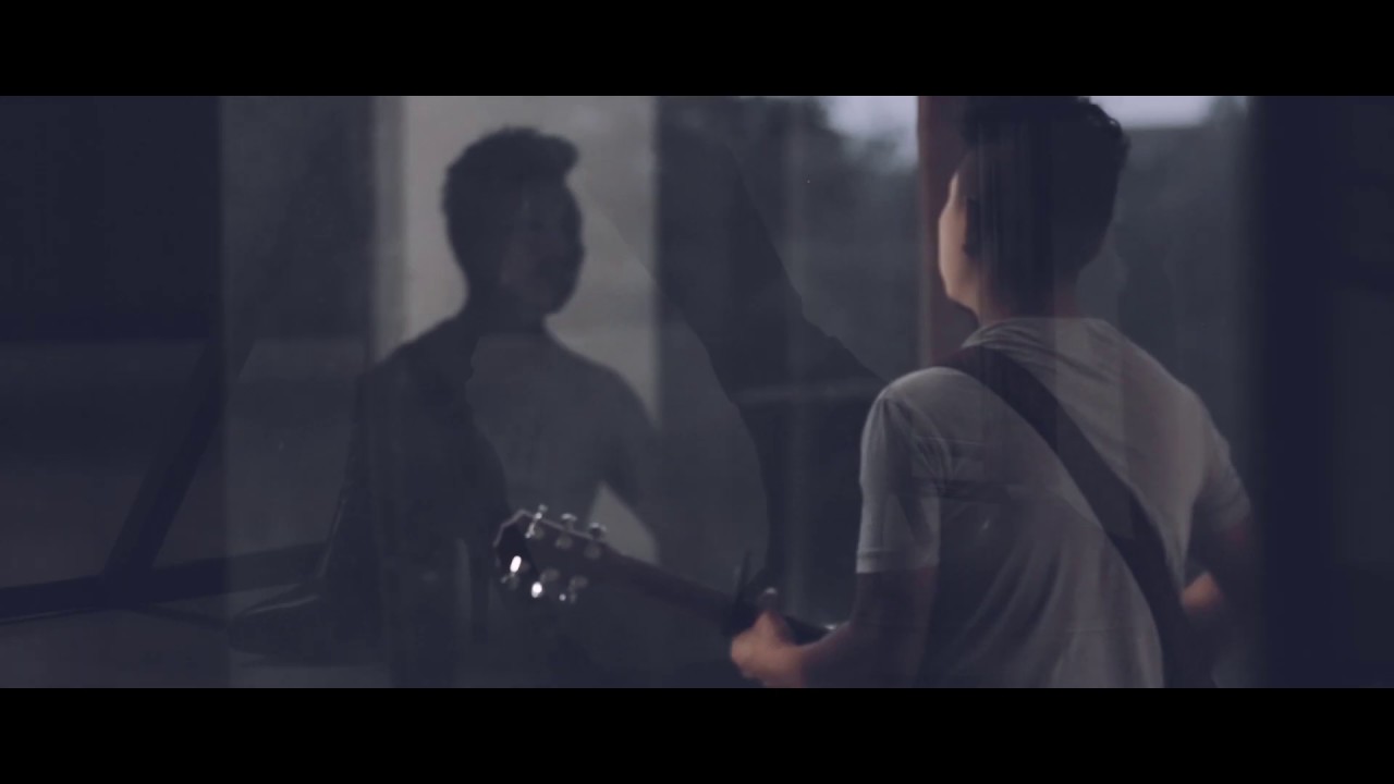 Tali Angh- Your Eyes Are On Me (Official)