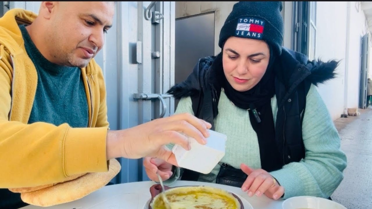 فوقت الضيق🥺 عرفت العدو من الصديق