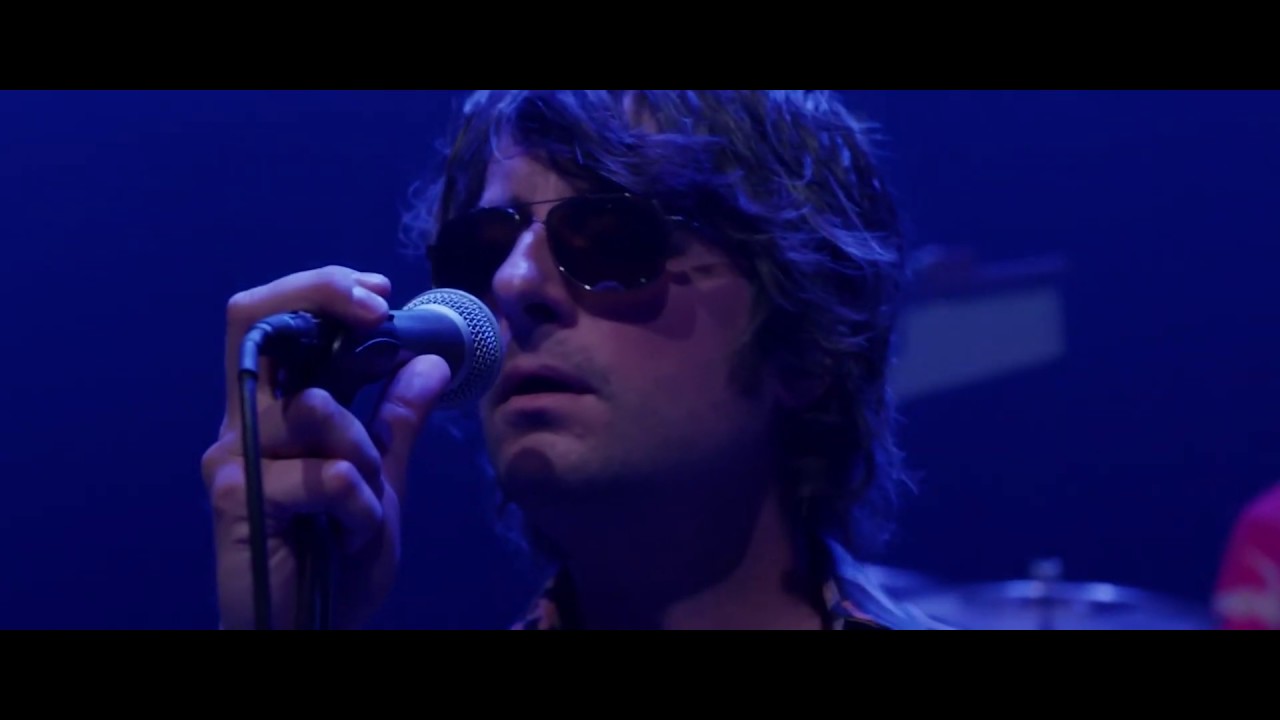 Yacht Rock Revue Performs 