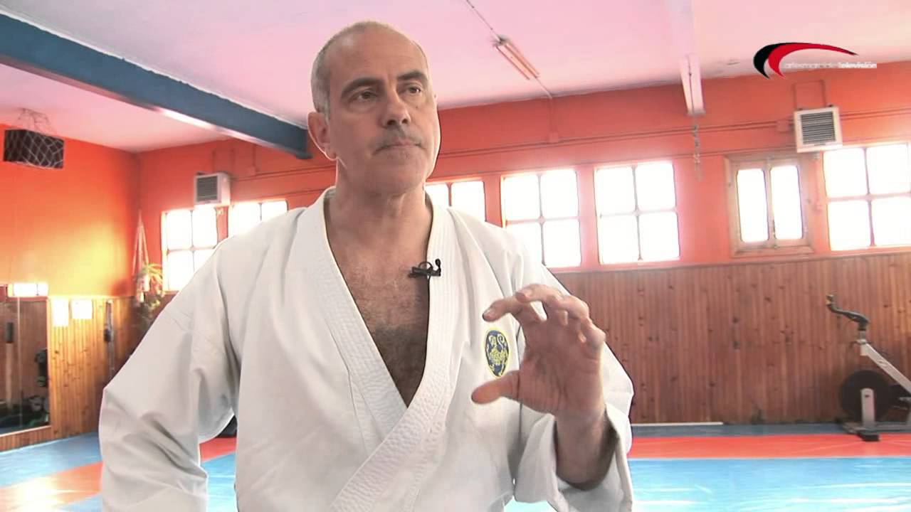 KARATE KATA EN ARTES MARCIALES TELEVISIÓN