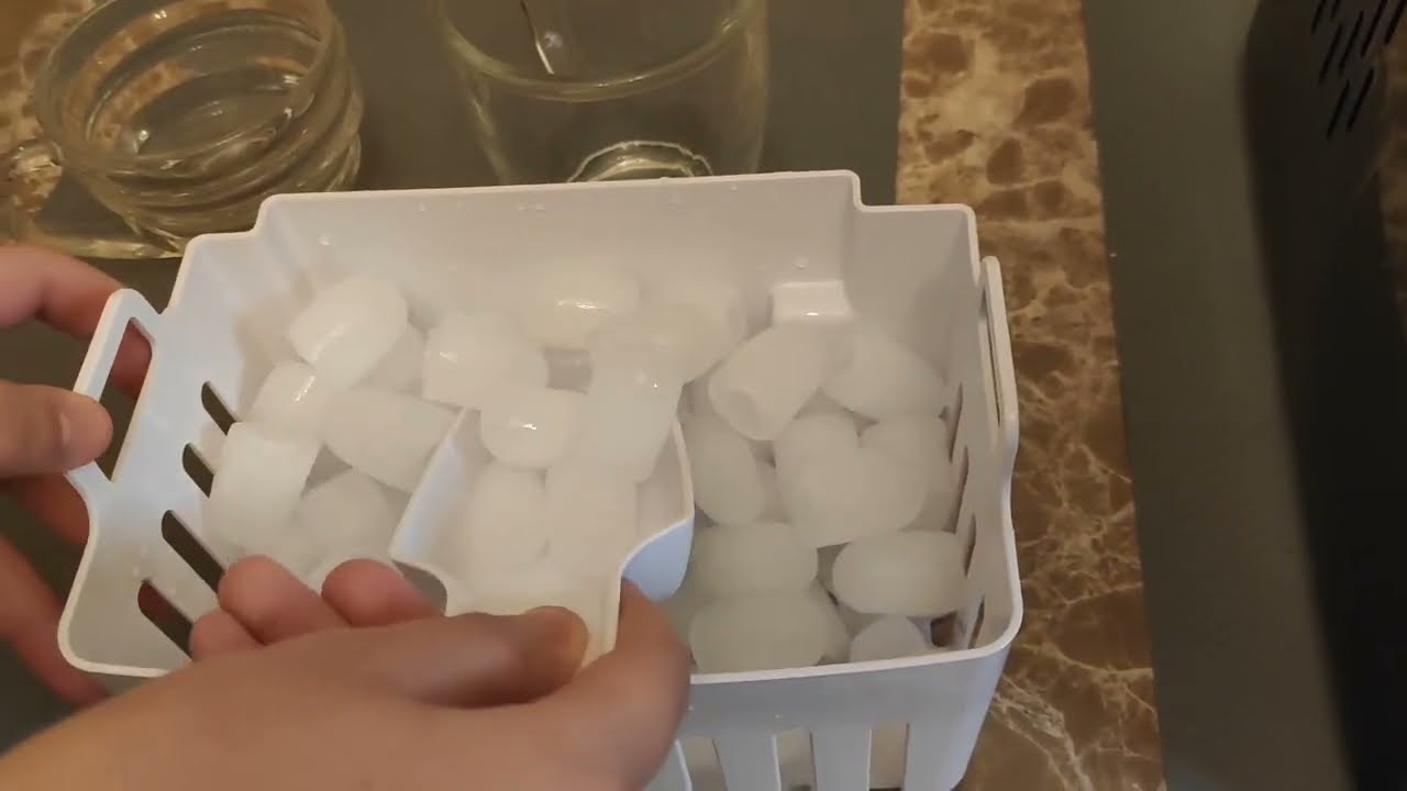 Ice Maker Tornado...تورنيدو ماكينة صنع مكعبات الثلج المنزلية