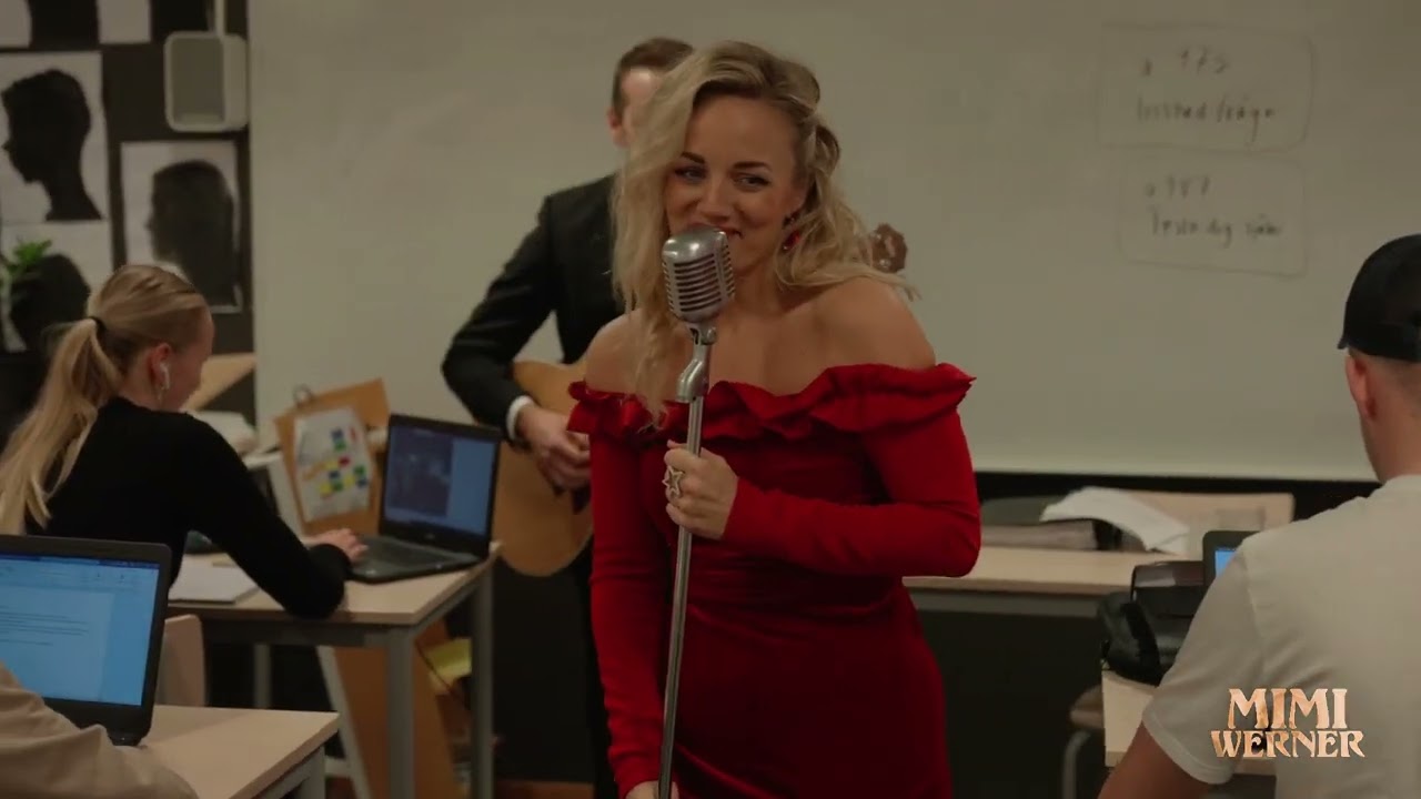 Mimi Werner surprise the class at Balderskolan and performs her new single 