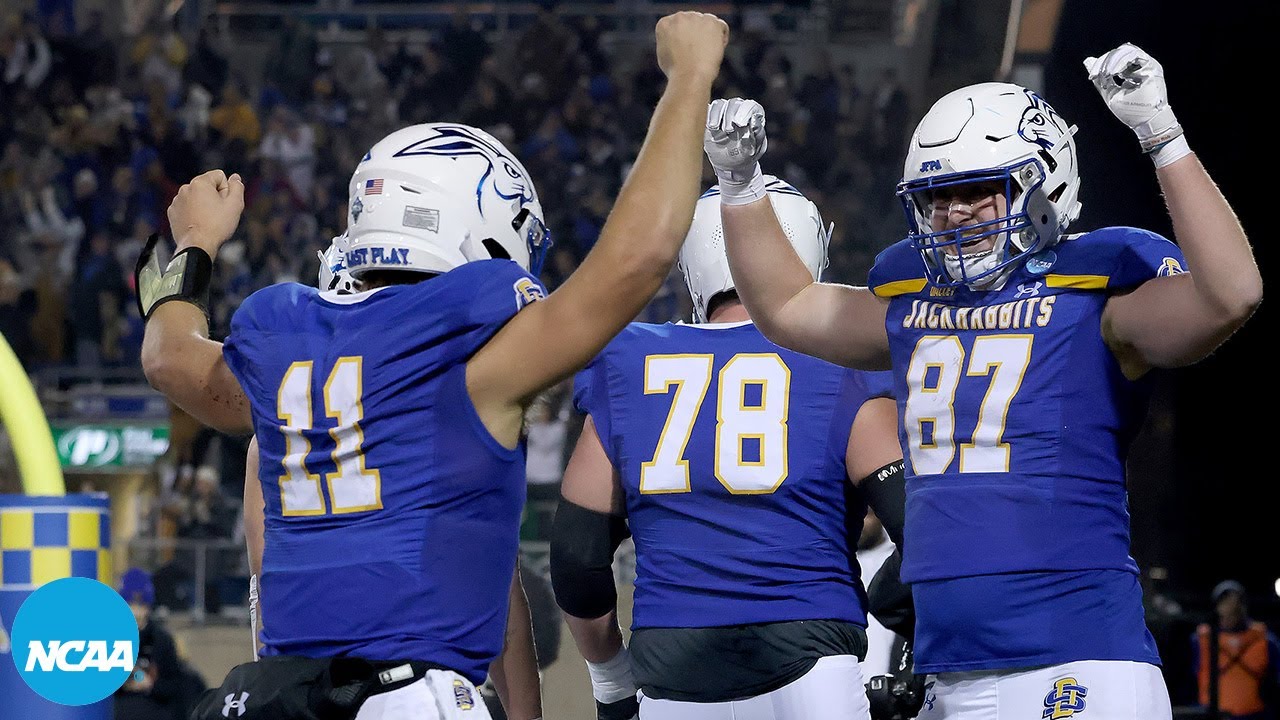 South Dakota State vs. UAlbany: 2023 FCS semifinal highlights