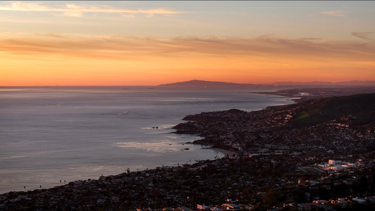 This Laguna Beach Home Has an Unreal View | 2855 Zell Drive