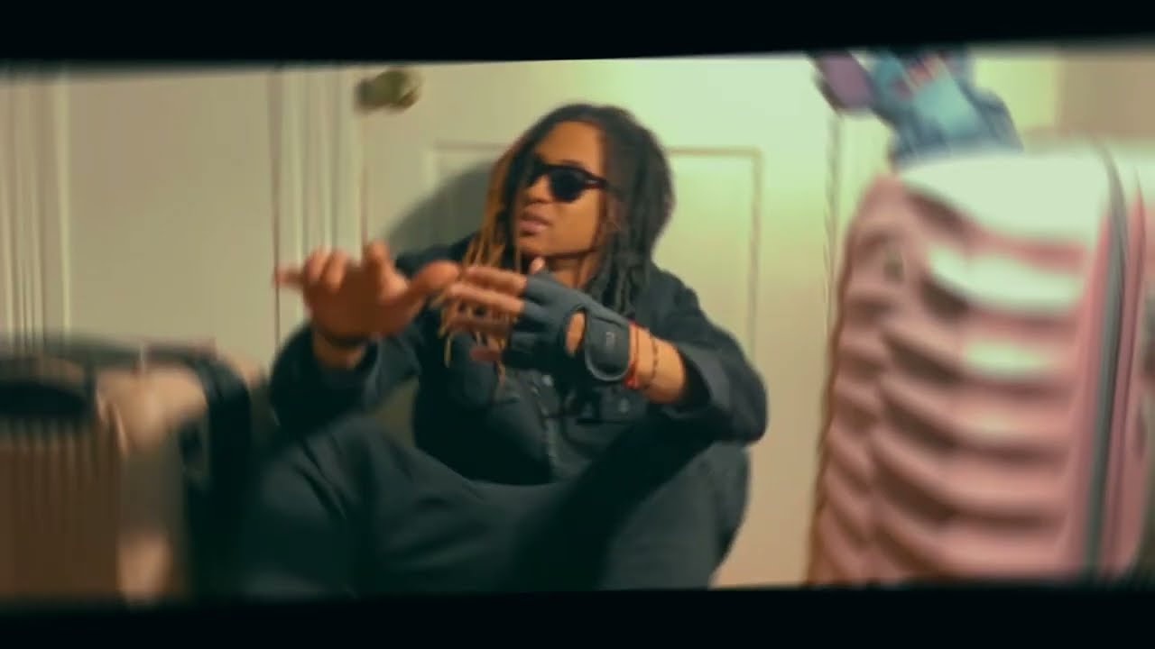 JoJo Slxme - Never Had (Official Music Video)