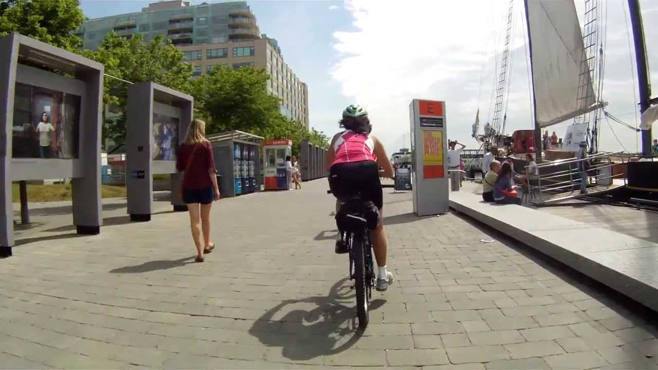 Bike ride along the Mississauga and Toronto Lakeshore and Waterfront