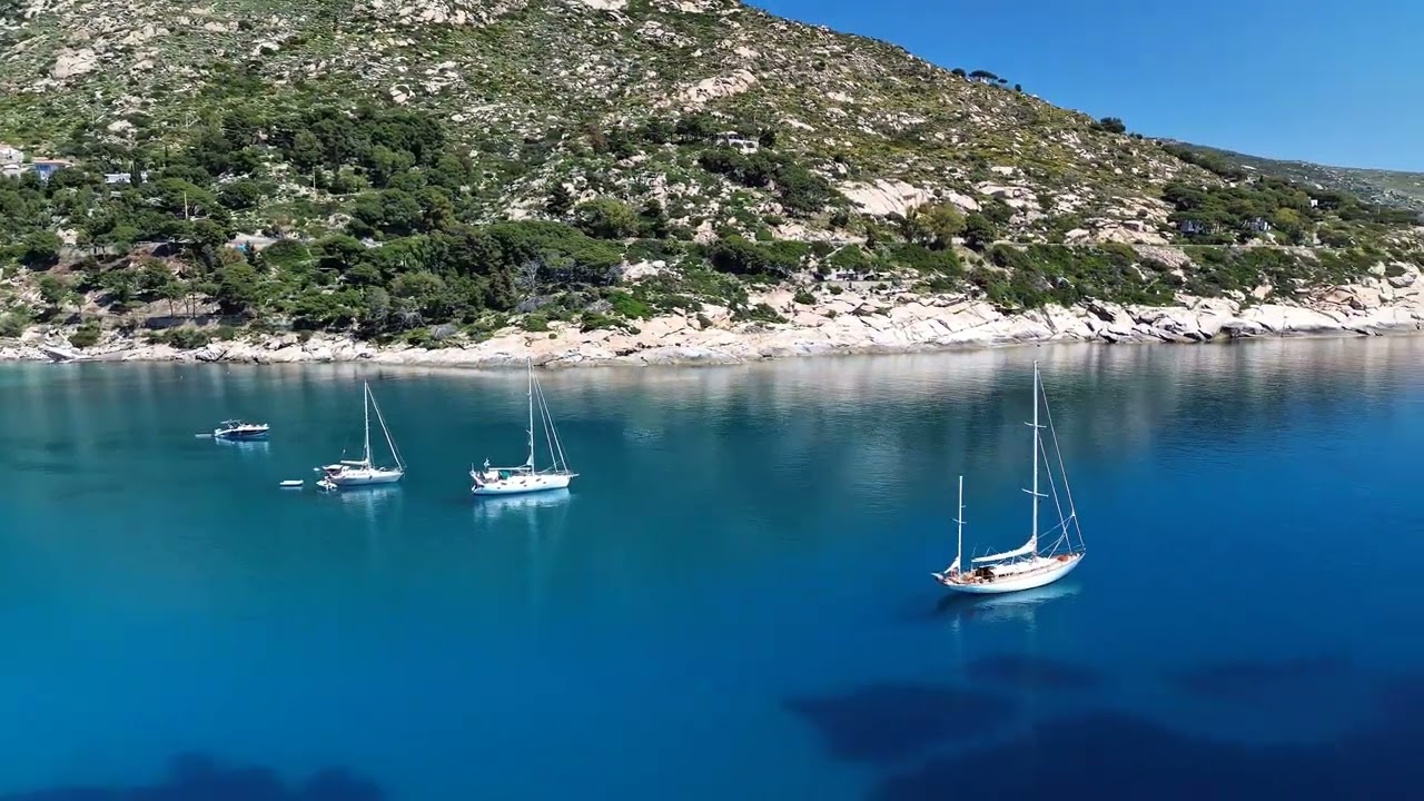 Isola d'Elba 🇮🇹 🚁Fetovaia Spiaggia ⛱️🌊  1° maggio 2025 🇮🇹🏝️