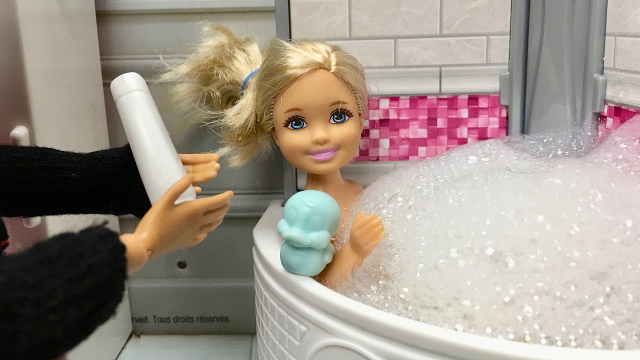 ❤️Barbie Ailesi❤️ 10.B&ouml;l&uuml;m - T&uuml;rk&ccedil;e Barbie Videoları İzle