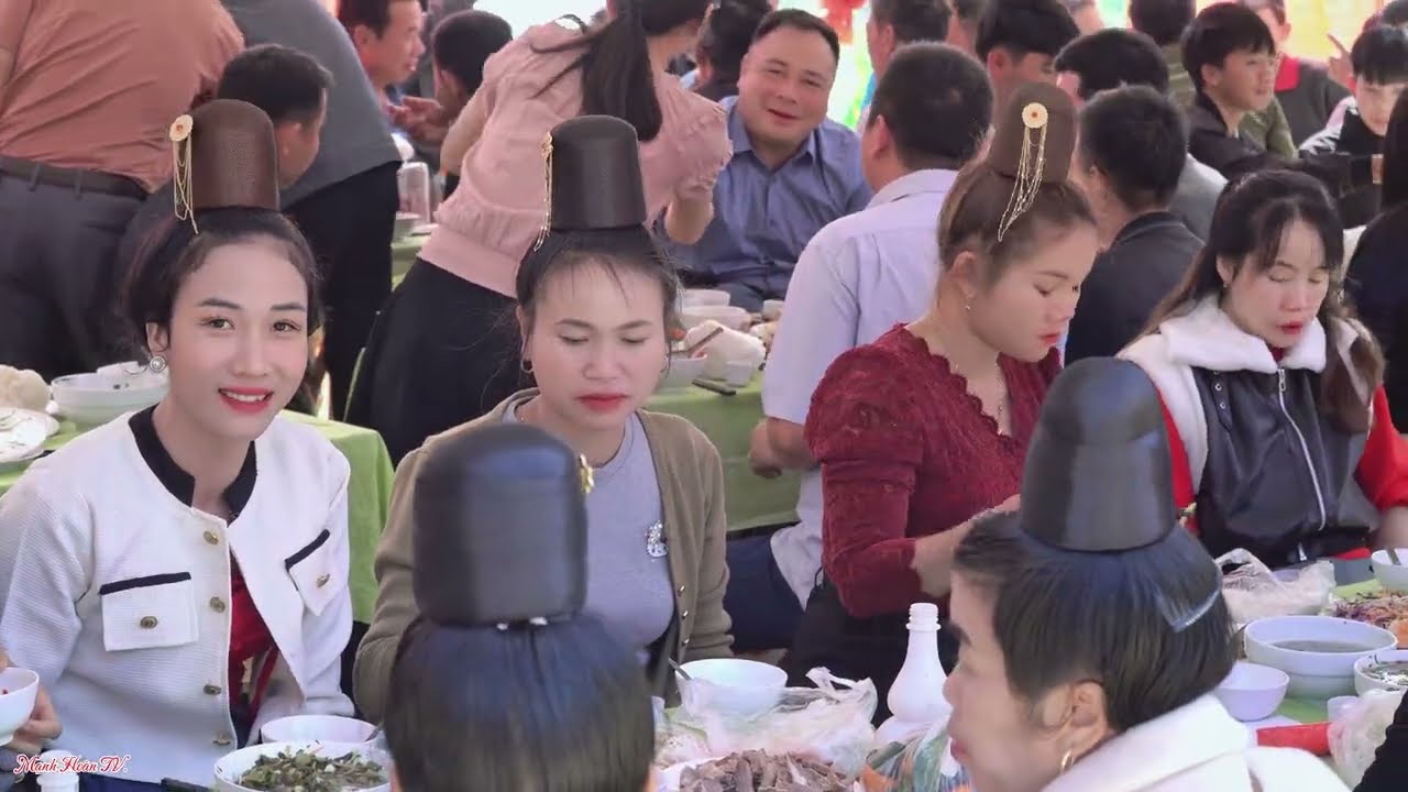 Toàn cảnh lễ thành hôn Trọng Toàn Phan Kim Bản Nà Hin Xã Sông Mã Tỉnh Sơn La.