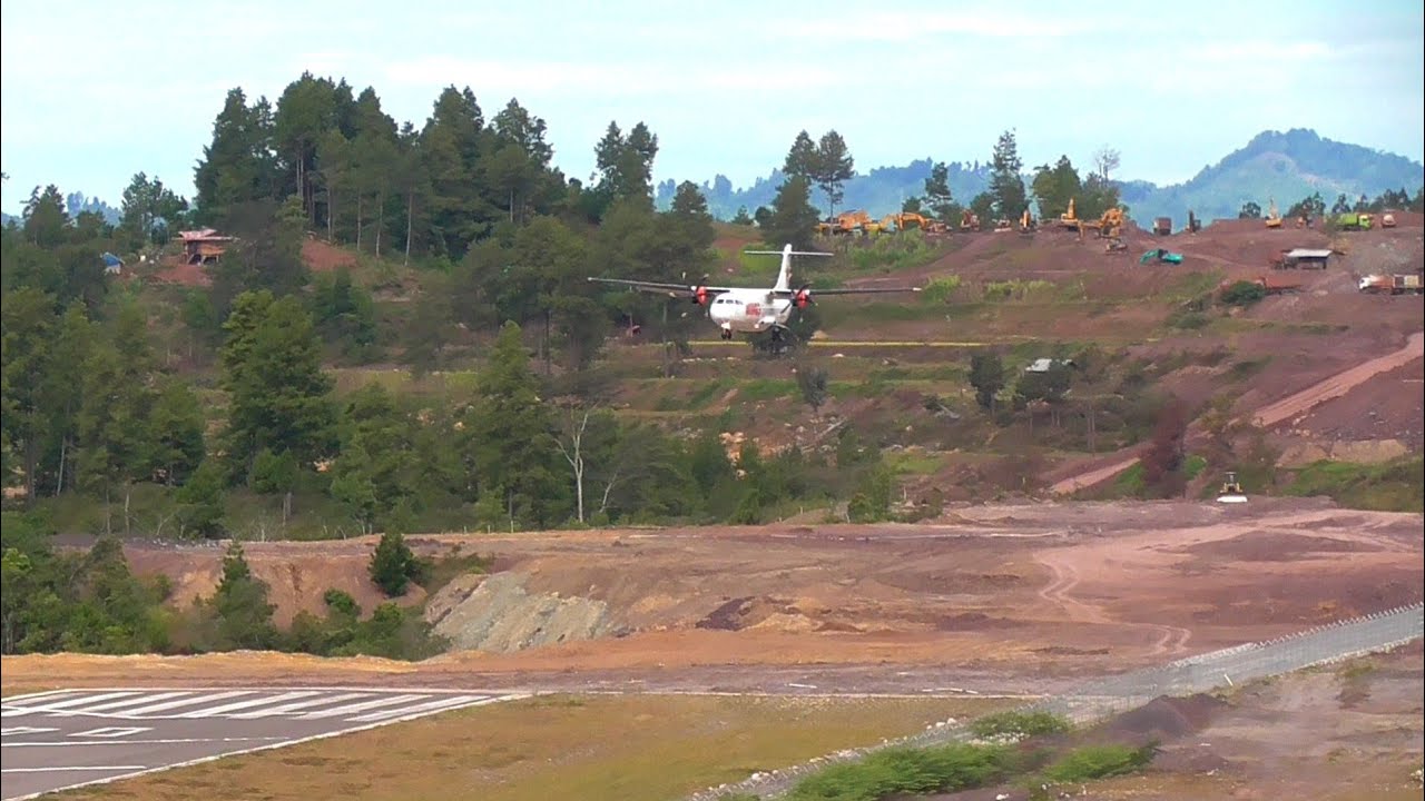 Pesawat Wings Air Atr 72-600 landing Di bandara Toraja | Toraja airport