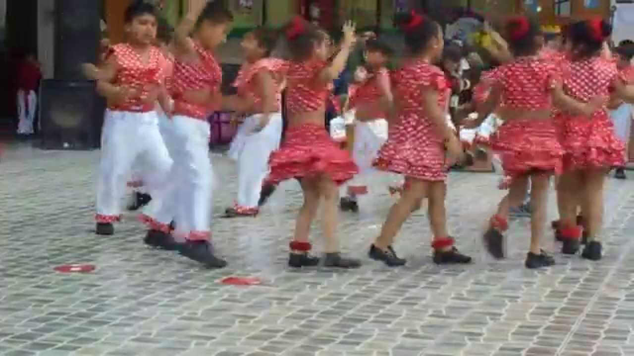 Yailenys Melina - Saca la mano - Negroide