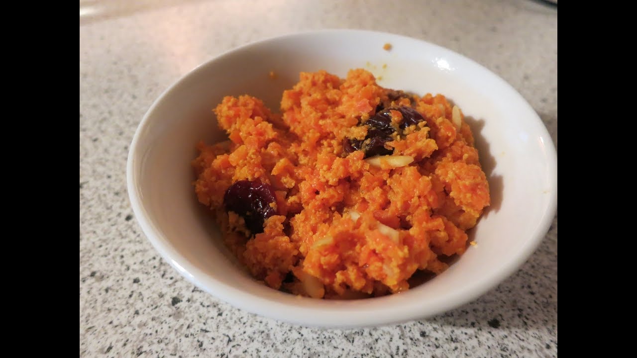 24 Gajjar Halva. Halva aux carottes, dessert indien