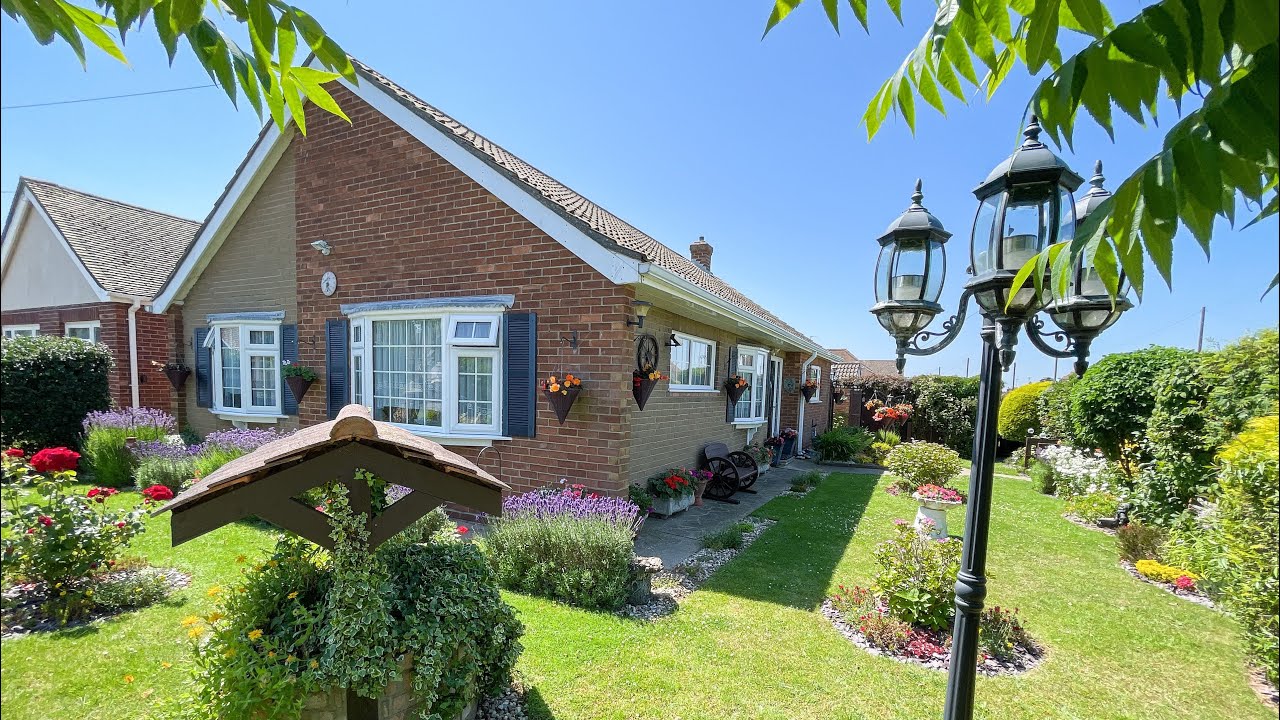 Deanhill Avenue, East Clacton, Essex