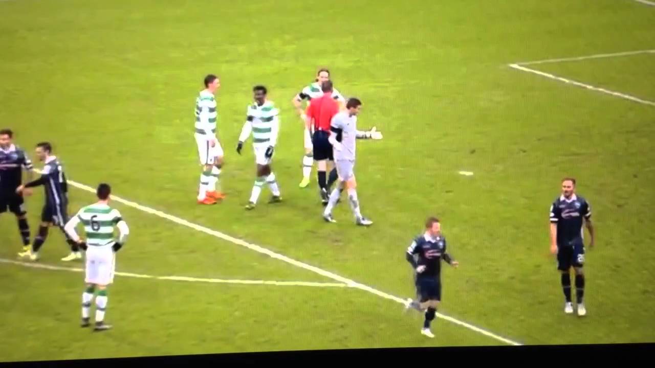 Celtic penalty cheating, Stefan Johansen.