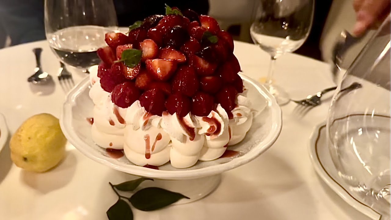Paris Restaurant 🇫🇷 LOULOU 🍽️ Celebrities’ Famous Italian 🍋 