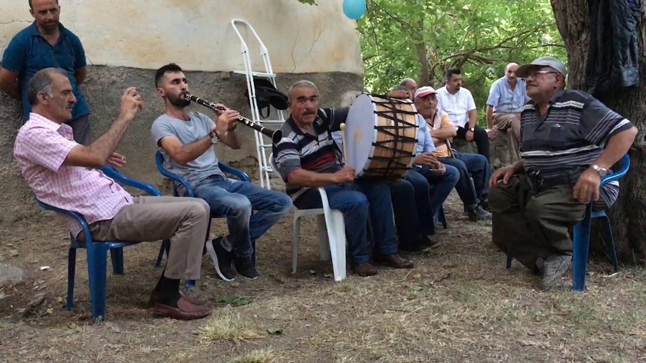 Mezireden Çıktım Ağrıyor Başım - Kemaliye Aksöğüt Köyü Düğün / Davul Klarnet