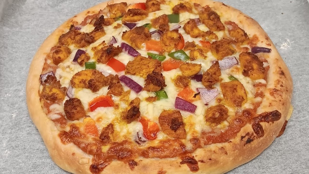 Chicken Pizza | Homemade | By Bhaveeni Pema's Kitchen