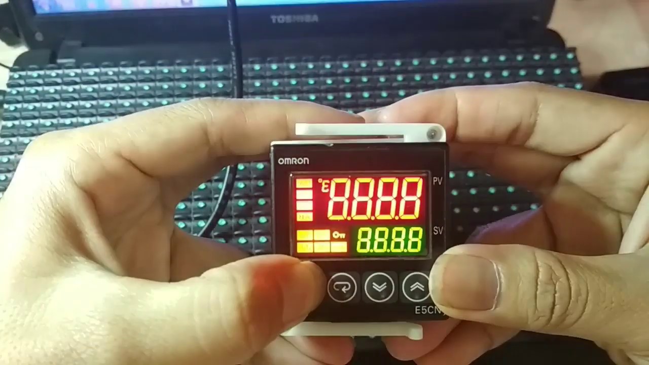 PID Control Omron E5CN