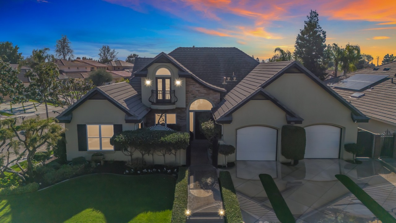 11201 Moorgate St - Listed at $759,900