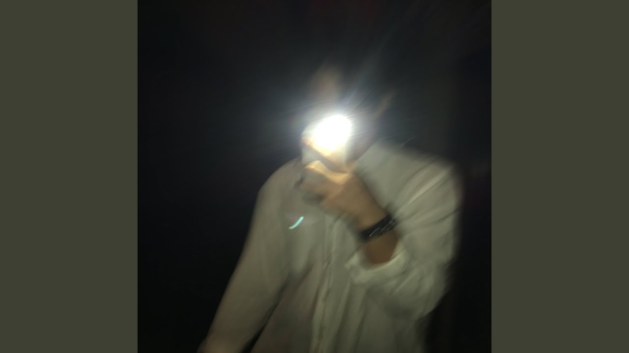 #000000
