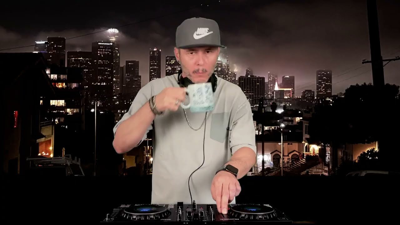Live Mix November 5, 2025