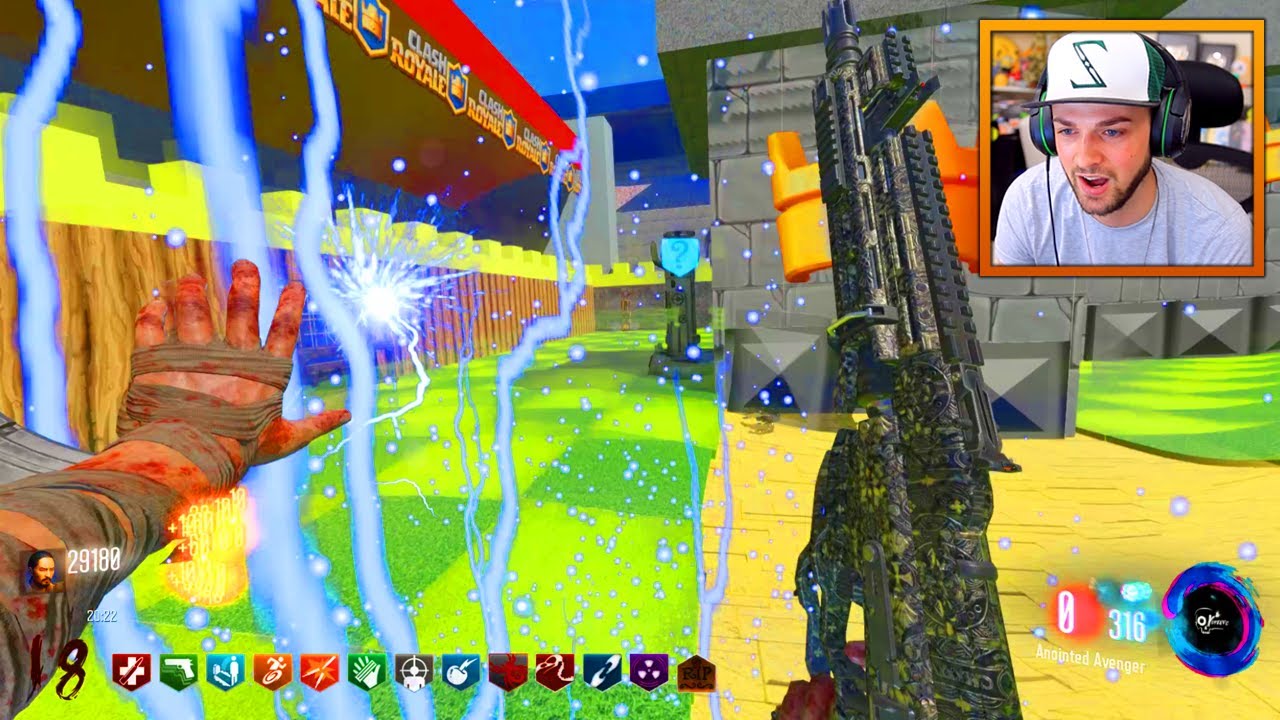 CLASH ROYALE meets COD! - EASTER EGG CHALLENGE! - (Custom BO3 Zombies)