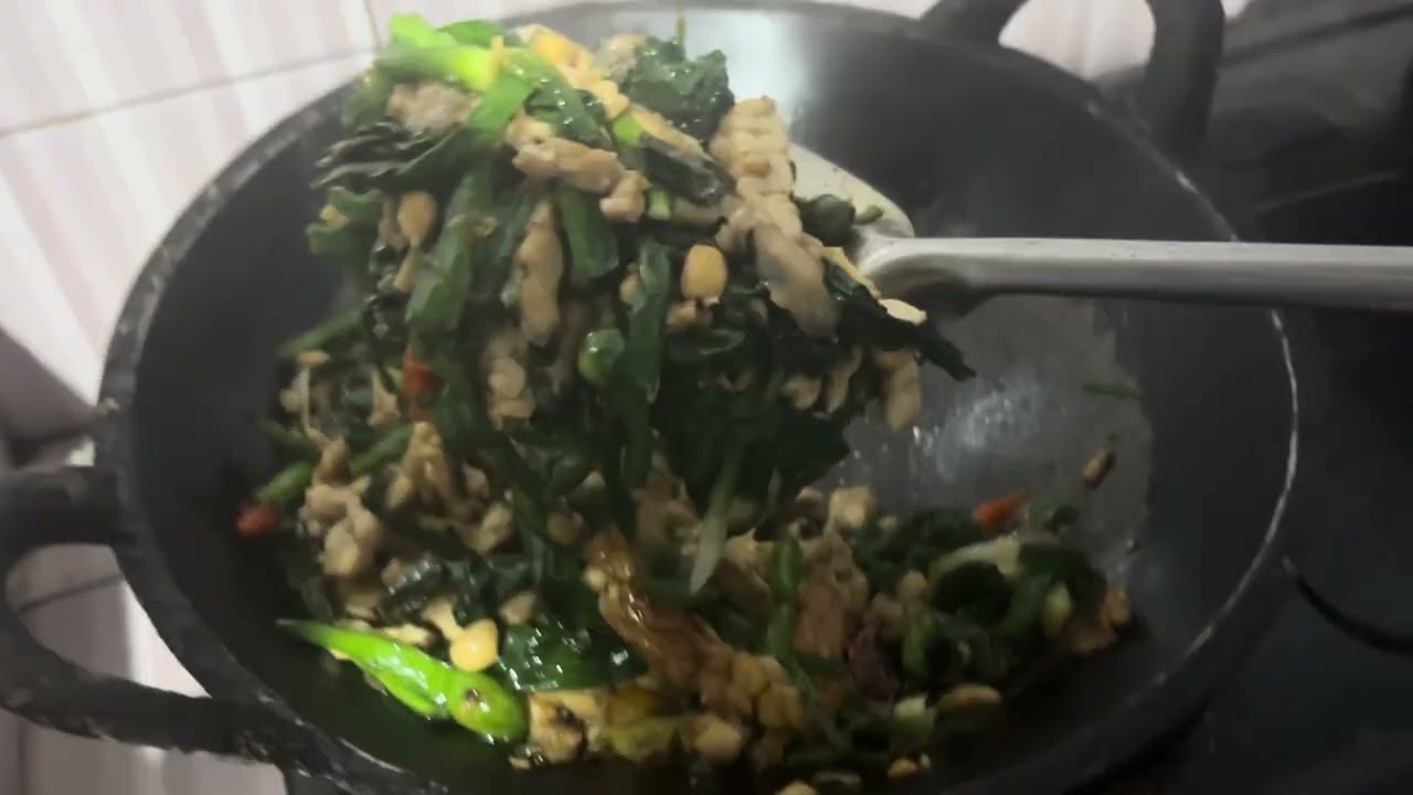Masak ikan melem dan sayur centongan by Mamake 