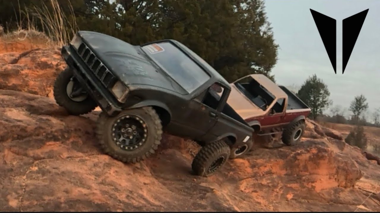 Portal VRD STANCE Toyota vs. Straight Axle VRD CARBON F250