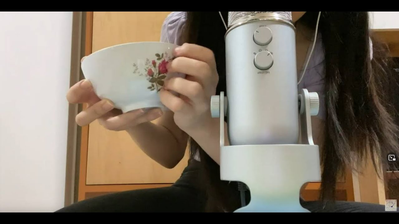 ASMR eating graps